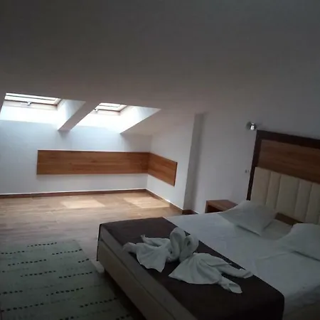Otel Laguna
